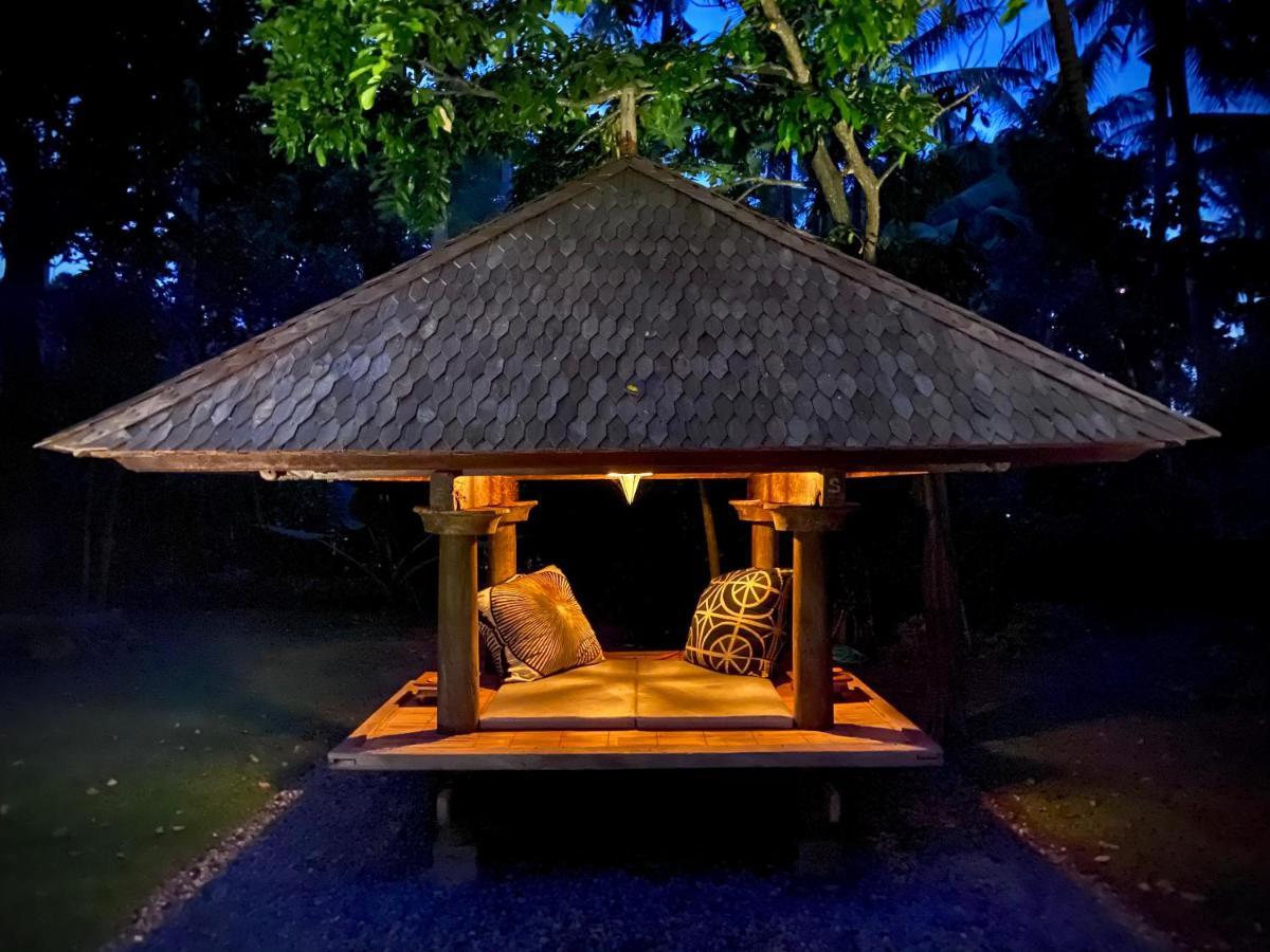 Hidden Heaven Rumah Barong Jasri Exterior photo